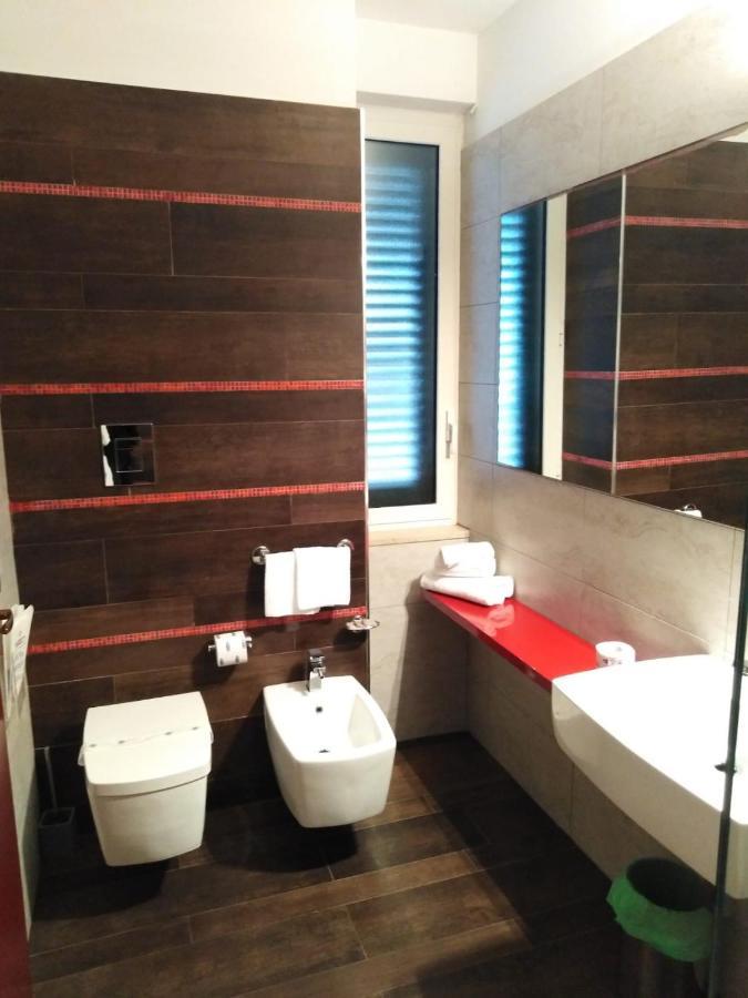 Hotel Lafayette Джовінаццо Екстер'єр фото